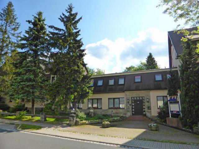 Familien-Hotel Am Traenkbachtal Frauenwald Bagian luar foto